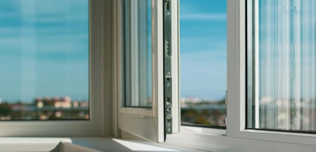 Pose de portes : bien choisir mat&eacute;riaux et finitions